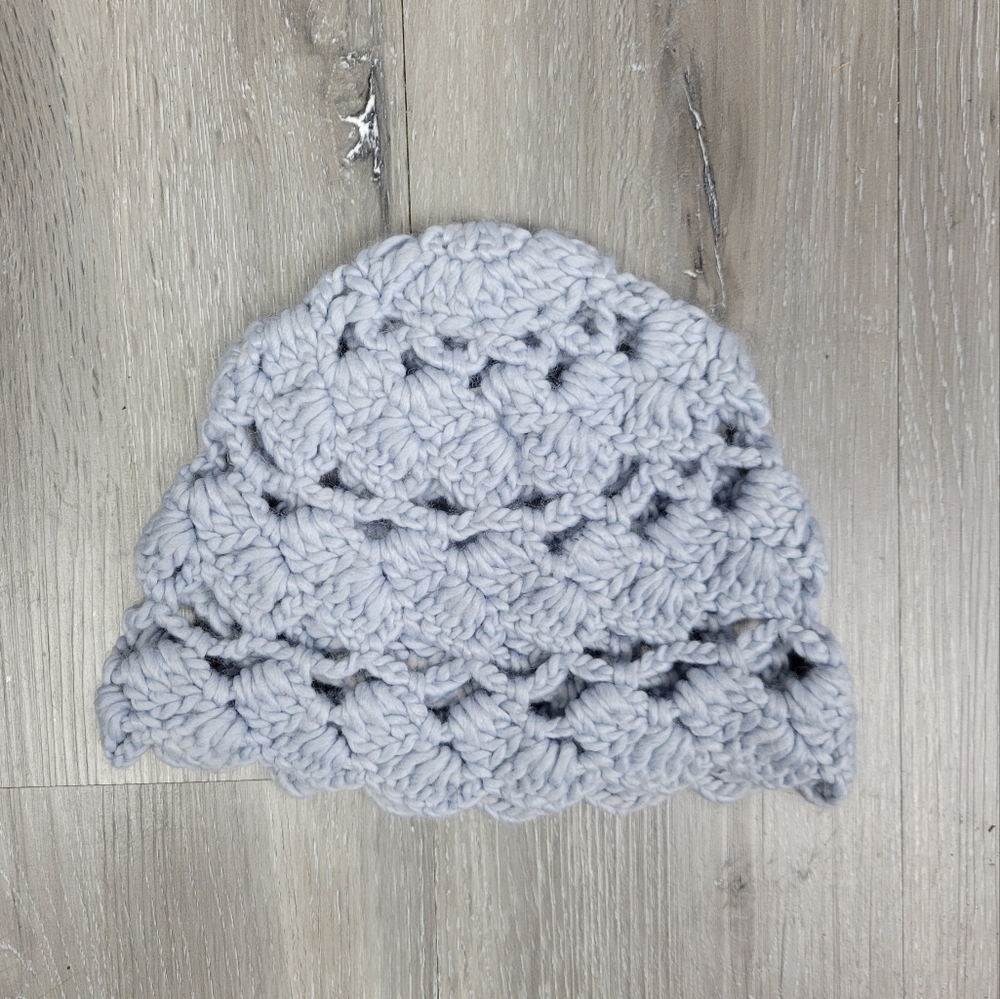 Arlin 🙌🏽Handknit🙌🏽 Beautiful Baby Blue Crochet Knit Beanie Hat